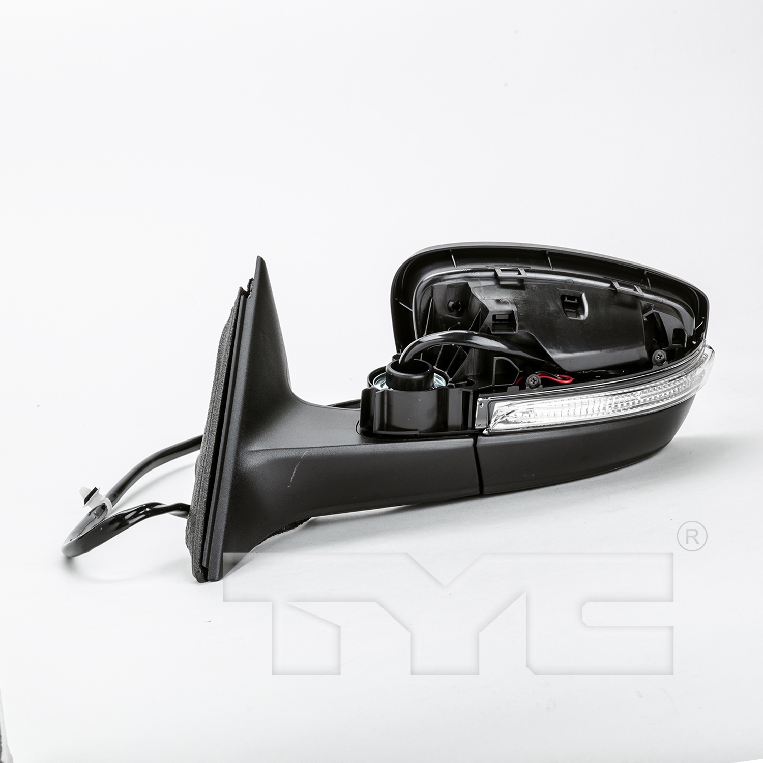VW1320145 (TYC 8620262)