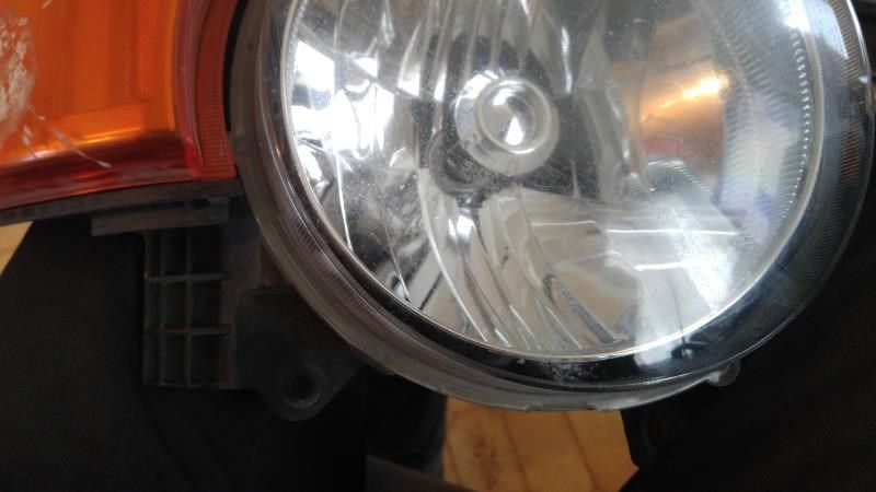 Right headlamp assembly composite used genuine OEM Toyota FJ Cruiser 2007-2014