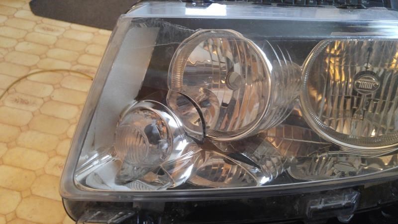 Left headlamp assembly composite used genuine OEM Jeep Grand Cherokee 2011-2013