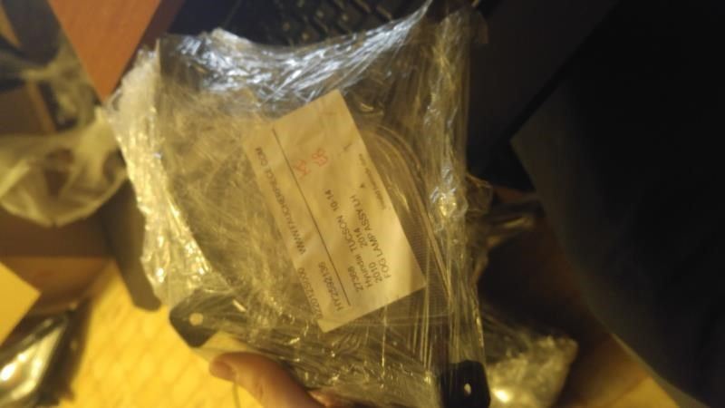 Faro antiniebla derecho usado original (OEM) Hyundai Tucson 2010-2015