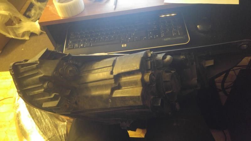 Right headlamp assembly composite used genuine OEM Hyundai Tucson 2010-2013