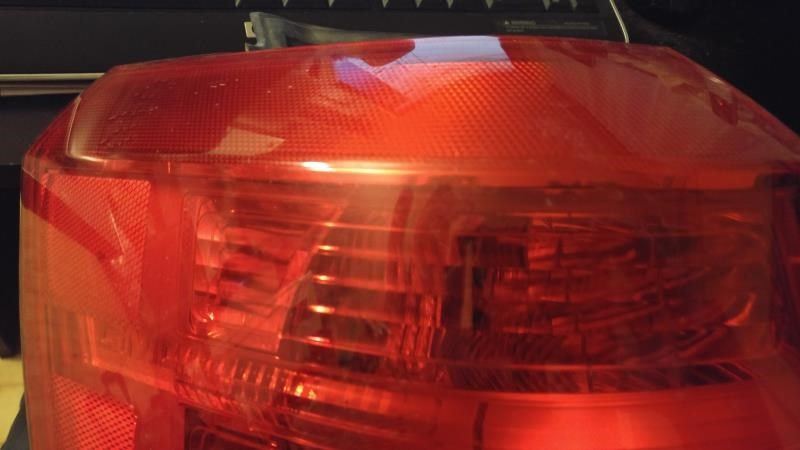 Calavera (luz trasera) izquierda usada original (OEM) GMC Terrain 2010-2017