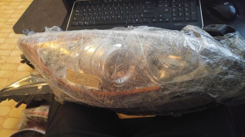 Faro derecho usado original (OEM) Mazda 3 2010-2013