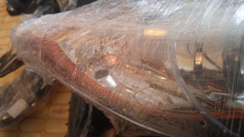 Right headlamp lens/housing used genuine OEM Mazda 3 2010-2013
