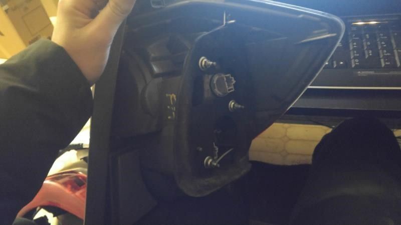Calavera (luz trasera) izquierda usada original (OEM) Honda FIT 2009-2014