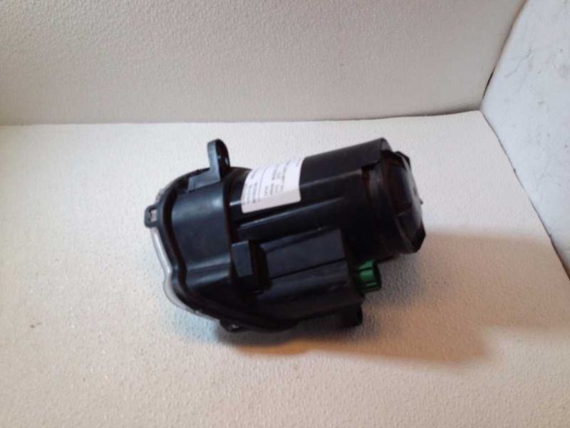 Left fog lamp assembly used genuine OEM Mazda 3 2012-2013
