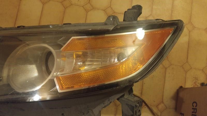 Faro izquierdo usado original (OEM) Honda Odyssey 2011-2013