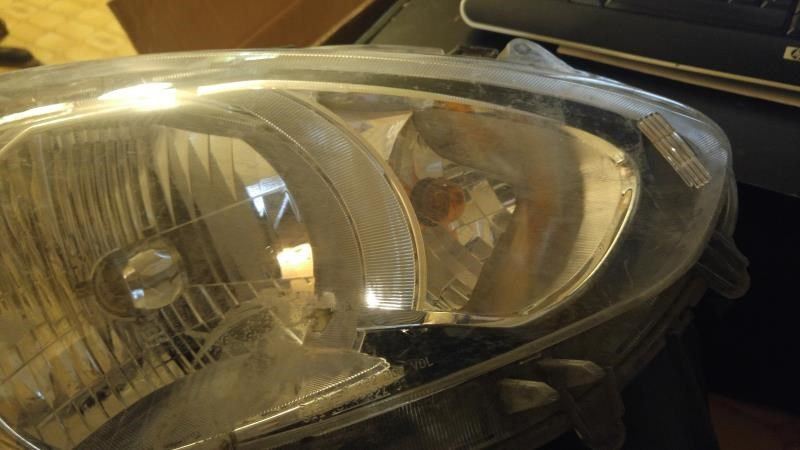 Faro usado original (OEM) Mitsubishi Mirage 2014-2020