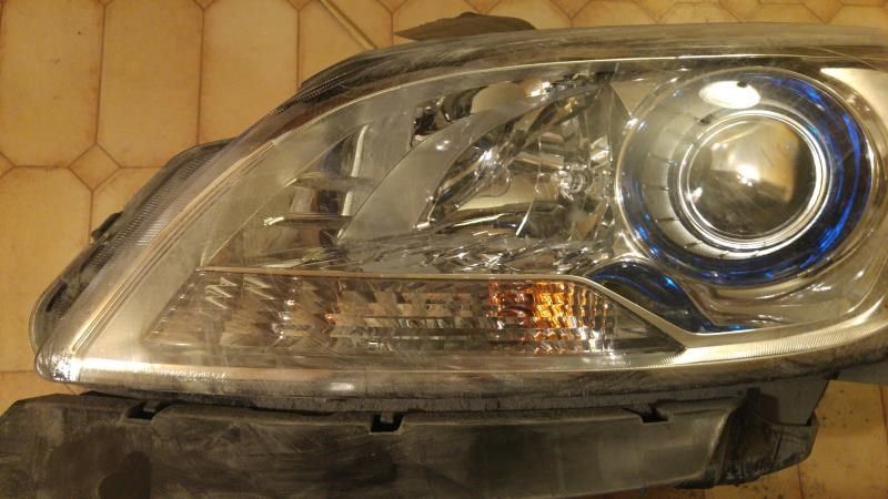 Headlamp Assembly used genuine OEM Buick Verano 2012-2017
