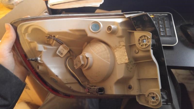Right taillamp assembly outer used genuine OEM Buick Enclave 2008-2012