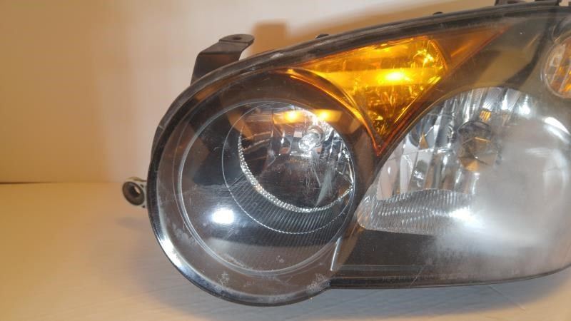 Left headlamp assembly composite used genuine OEM Subaru Impreza 2004