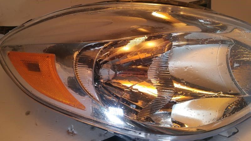 Right headlamp assembly composite used genuine OEM Nissan Versa 2012-2014