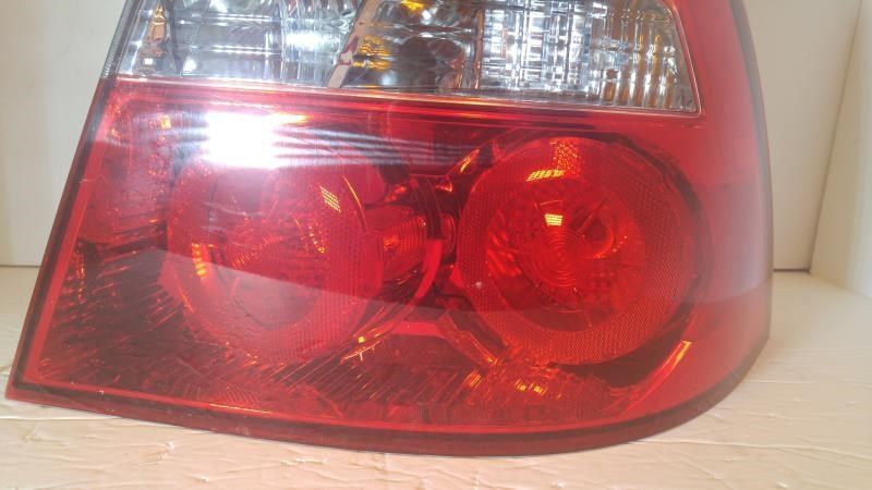 Calavera (luz trasera) usada original (OEM) Chevrolet Aveo 2004-2008