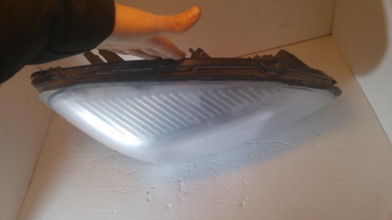 Right headlamp assembly composite used genuine OEM Chevrolet Uplander 2005-2009