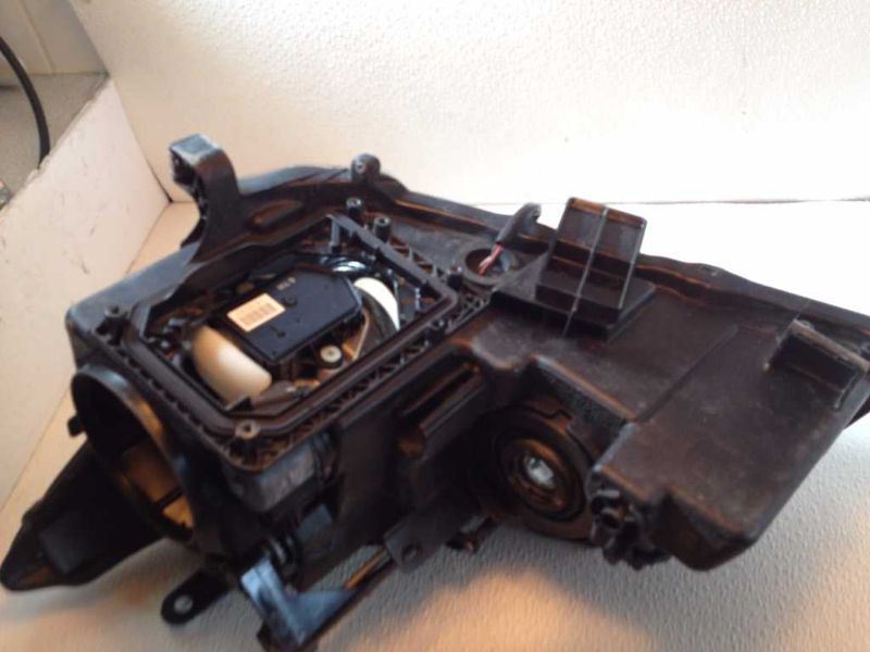 Faro derecho usado original (OEM) Lexus RX350 2007-2009