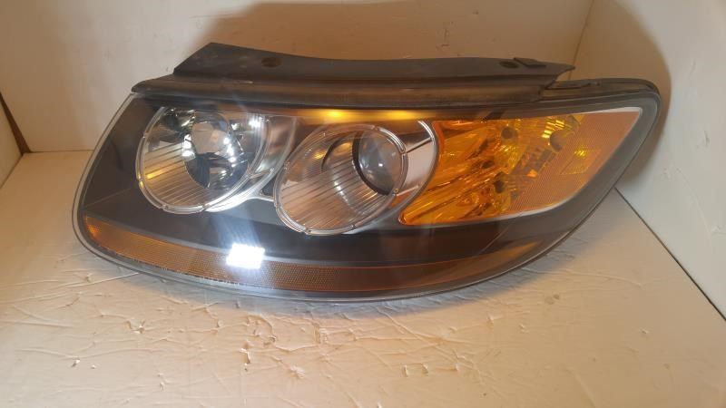 Faro izquierdo usado original (OEM) Hyundai Santa FE 2007-2008