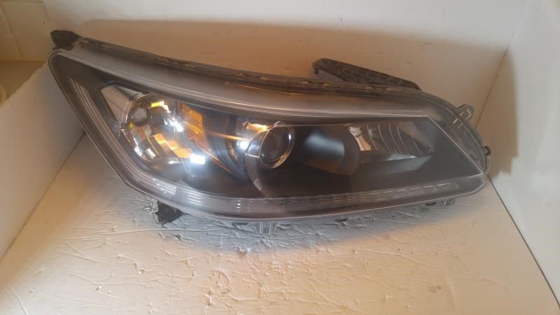 Right headlamp assembly composite used genuine OEM Honda Accord 2013-2015