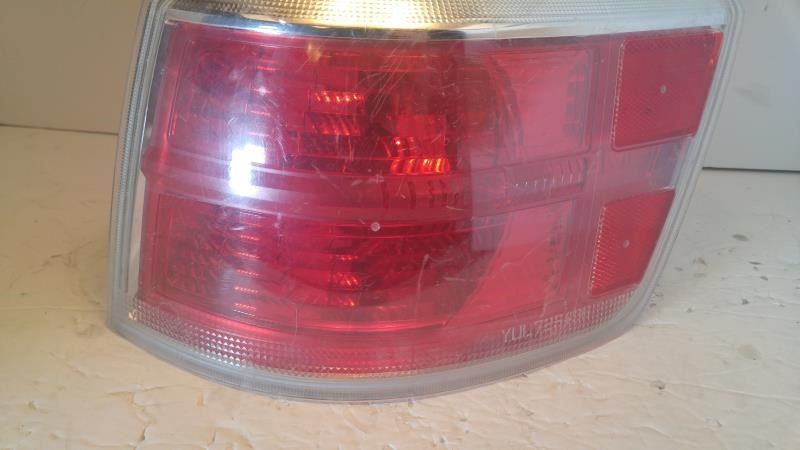 Left taillamp assembly outer used genuine OEM GMC Terrain 2013-2017