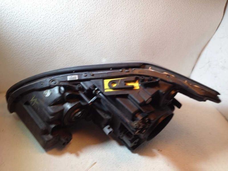 Right headlamp lens/housing used genuine OEM Lexus RX350 2007-2009
