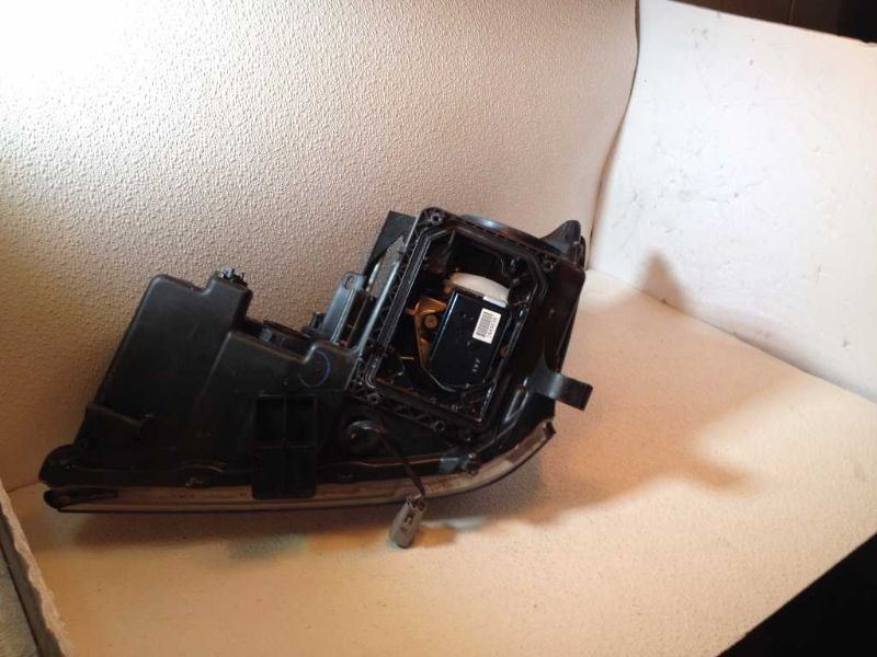 Faro derecho usado original (OEM) Lexus RX350 2007-2009