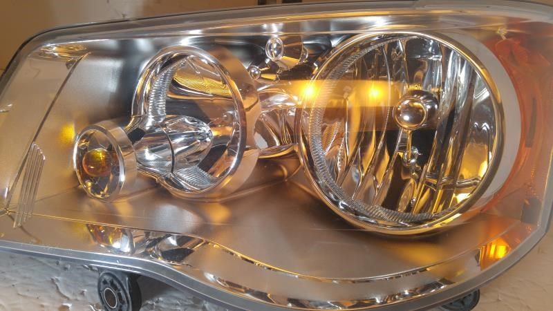 Left headlamp assembly composite used genuine OEM Dodge Grand Caravan 2011-2020