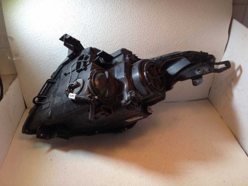 Left headlamp assembly composite used genuine OEM Cadillac SRX 2010-2013