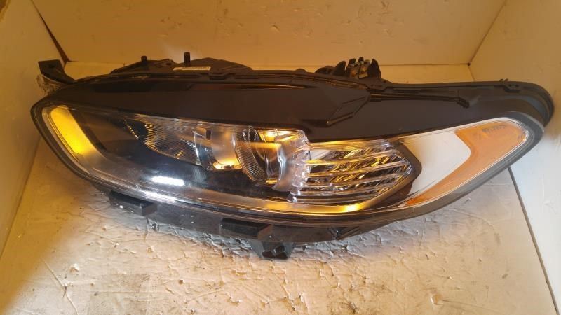 Faro izquierdo usado original (OEM) Ford Fusion 2013-2016