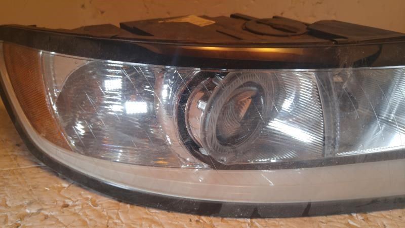 Faro usado original (OEM) Volvo Volvo 40 Series 2008-2011