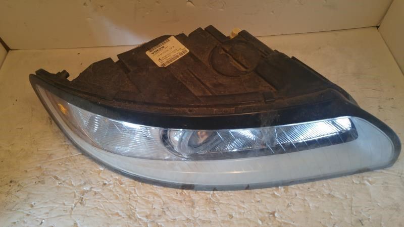 Faro usado original (OEM) Volvo Volvo 40 Series 2008-2011