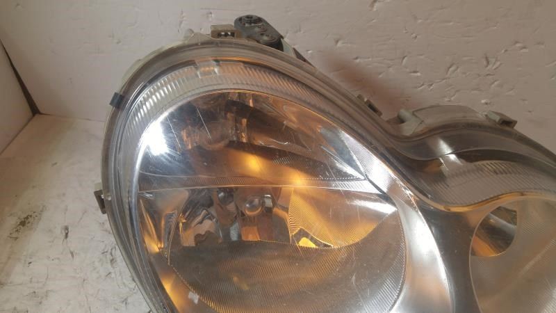 Right headlamp assembly composite used genuine OEM Mercedes-Benz C230 2005-2007