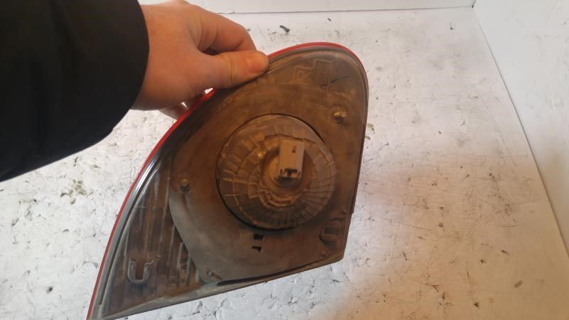 Calavera (luz trasera) derecha usada original (OEM) Toyota Corolla 2003-2008