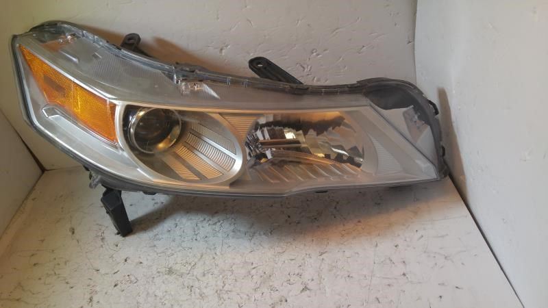 Faro derecho usado original (OEM) Acura TL 2009-2011