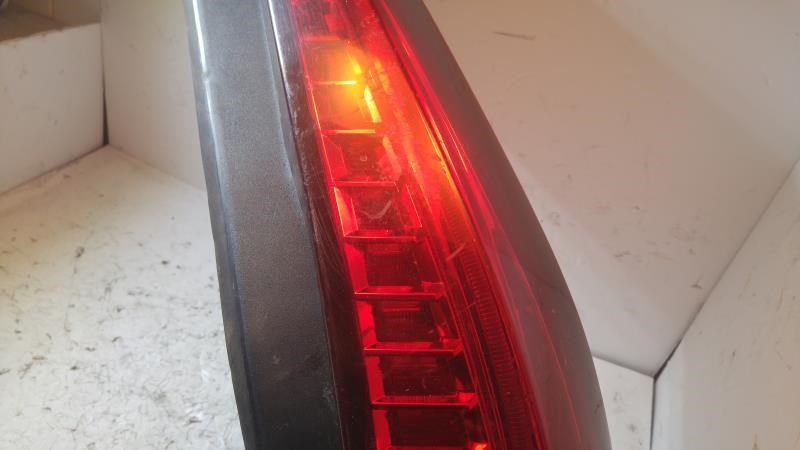 Calavera (luz trasera) derecha usada original (OEM) Cadillac CTS 2010-2014