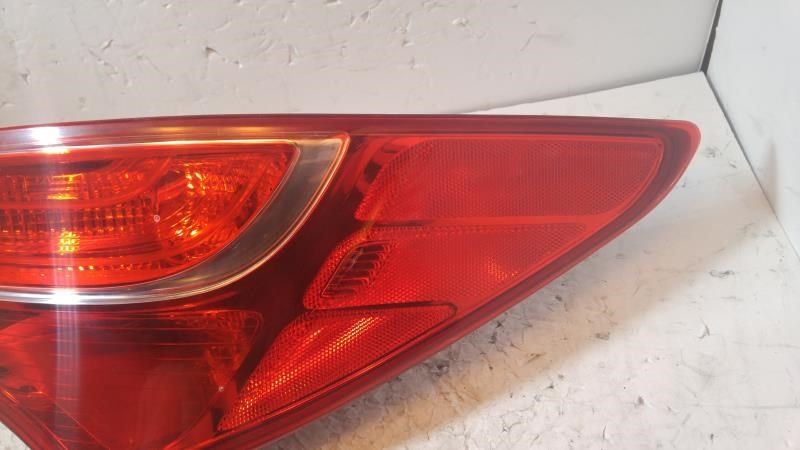 Right taillamp assembly outer used genuine OEM Hyundai Santa FE Sport 2013-2016