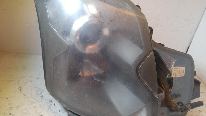 Faro usado original (OEM) Cadillac CTS 2003-2007