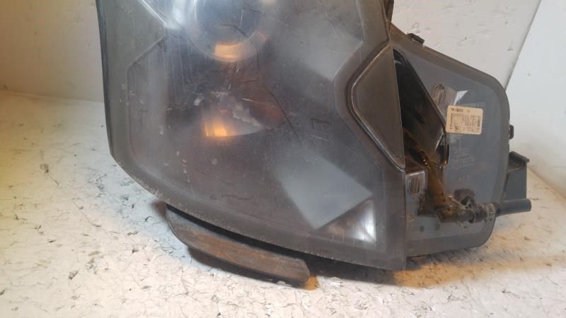 Faro usado original (OEM) Cadillac CTS 2003-2007