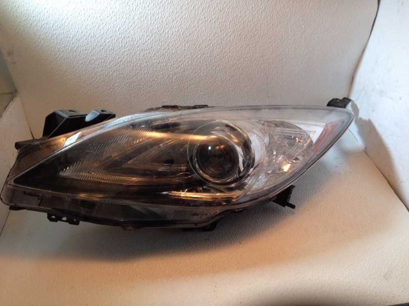 Faro izquierdo usado original (OEM) Mazda 3 2010-2013
