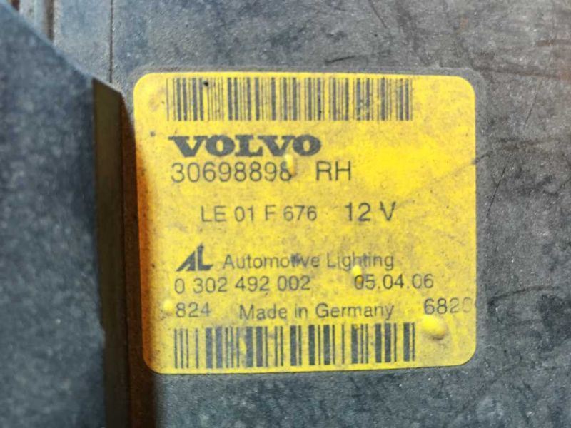 Faro usado original (OEM) Volvo S40 2004-2007
