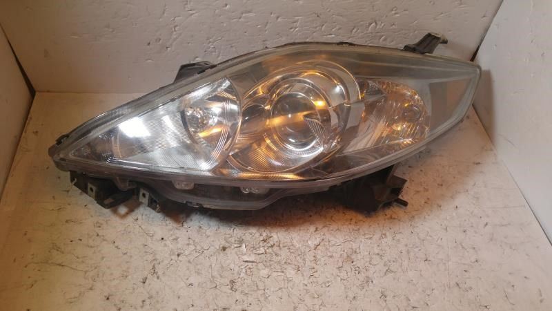 Right headlamp lens/housing used genuine OEM Mazda 5 2006-2007