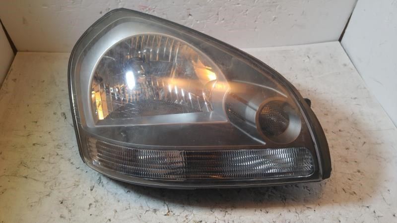 Faro derecho usado original (OEM) Hyundai Tucson 2005-2009
