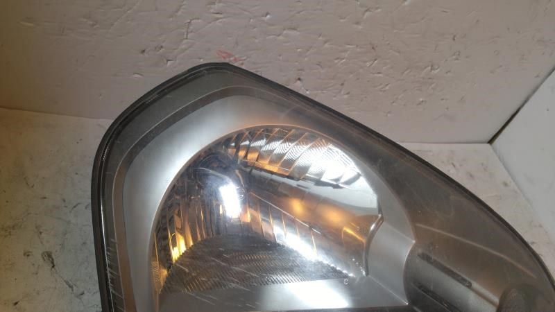 Faro derecho usado original (OEM) Hyundai Tucson 2005-2009