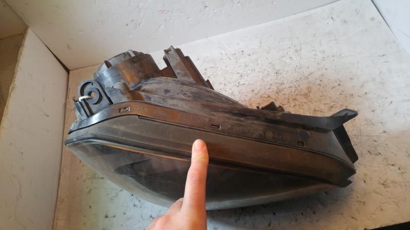 Faro derecho usado original (OEM) Hyundai Tucson 2005-2009