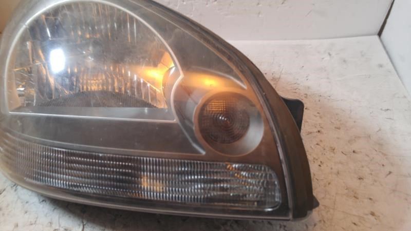 Faro derecho usado original (OEM) Hyundai Tucson 2005-2009