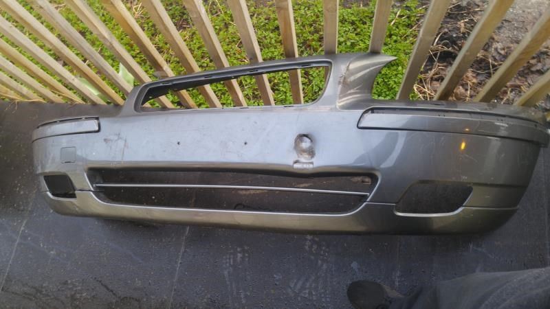 Front Bumper Cover used genuine OEM Volvo V70 2005-2007