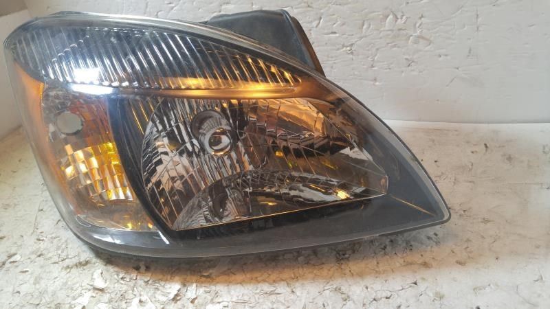 Faro derecho usado original (OEM) KIA RIO 2010-2011