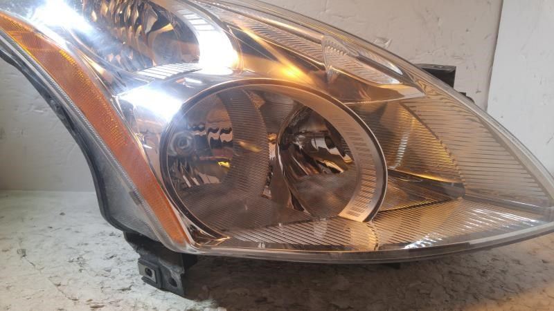 Right headlamp assembly composite used genuine OEM Nissan Altima 2010-2012