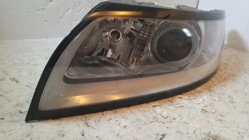 Headlamp Assembly used genuine OEM Volvo Volvo 40 Series 2008-2011