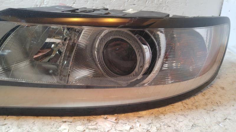 Headlamp Assembly used genuine OEM Volvo Volvo 40 Series 2008-2011