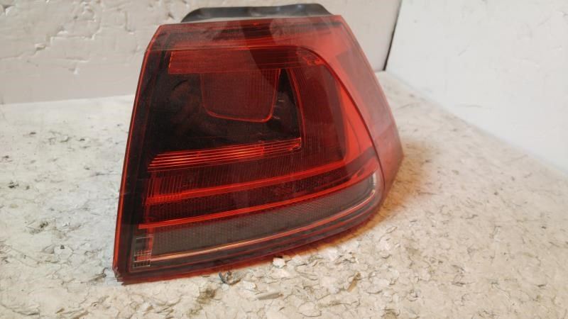 Right taillamp assembly outer used genuine OEM Volkswagen GTI 2015-2017