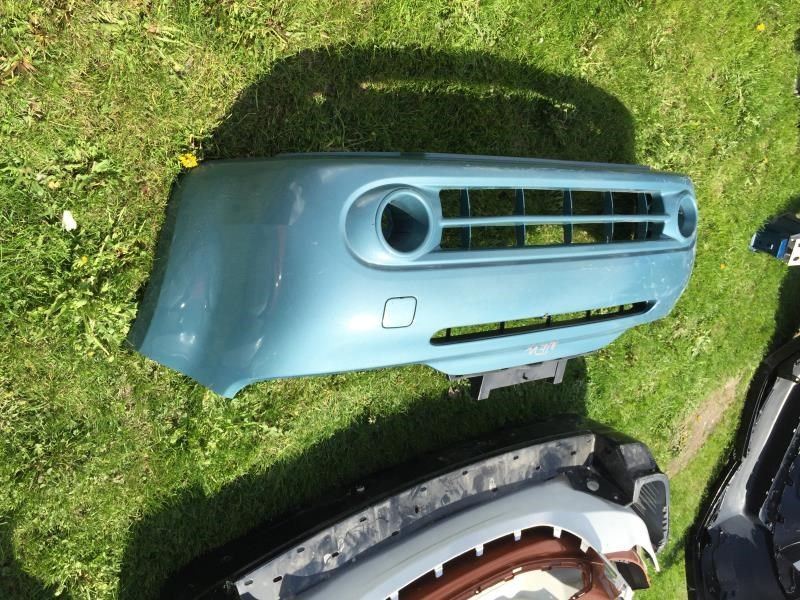 Front Bumper Cover used genuine OEM Nissan Cube 2009-2014